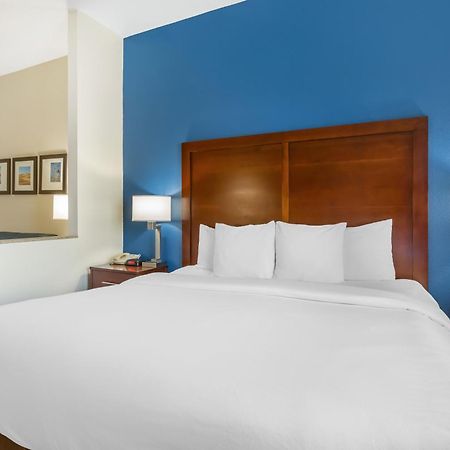 Comfort Inn And Suites Yuma I-8 Exterior foto